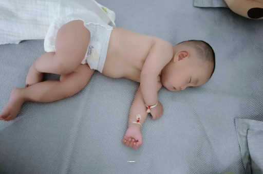 福鼎怀孕多久肚子会胀气
